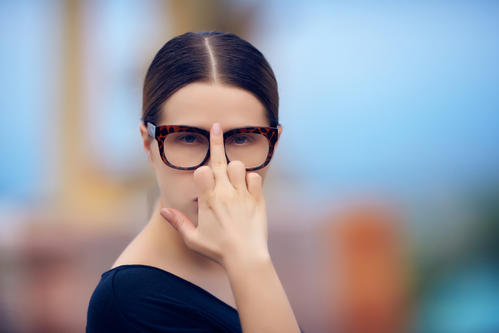 人類的攻擊行為：請(qǐng)問(wèn)我可以打你嗎？