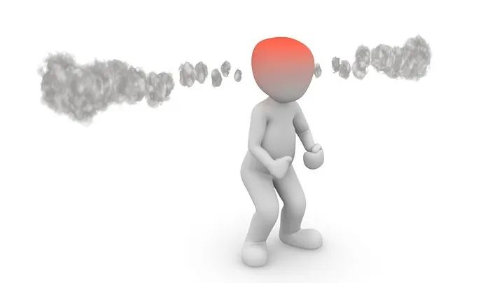 生悶氣的人，你想要攻擊誰？
