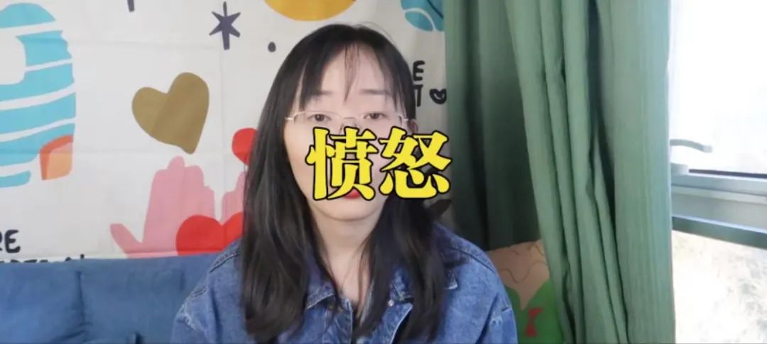 總是沉浸在悲傷里的心理學(xué)原因及解決方法