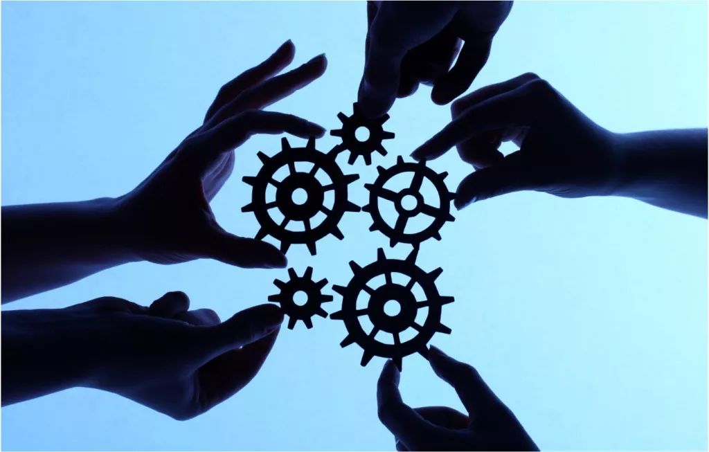 在家庭治療中構(gòu)建“系統(tǒng)”理念的初體驗 在家庭治療中構(gòu)建“系統(tǒng)”理念的初體驗