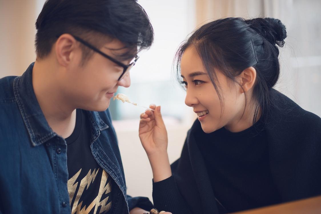 婚姻的心理游戲中，思維反芻和迷思沉溺都不是好事情