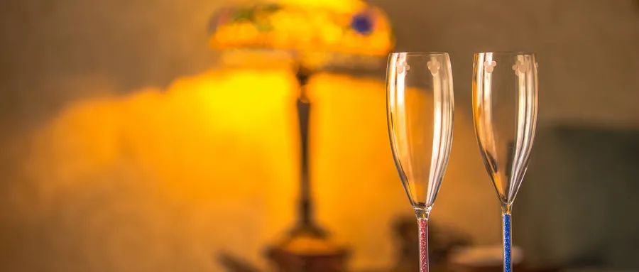 如何給剛結(jié)婚的家庭做心理咨詢？