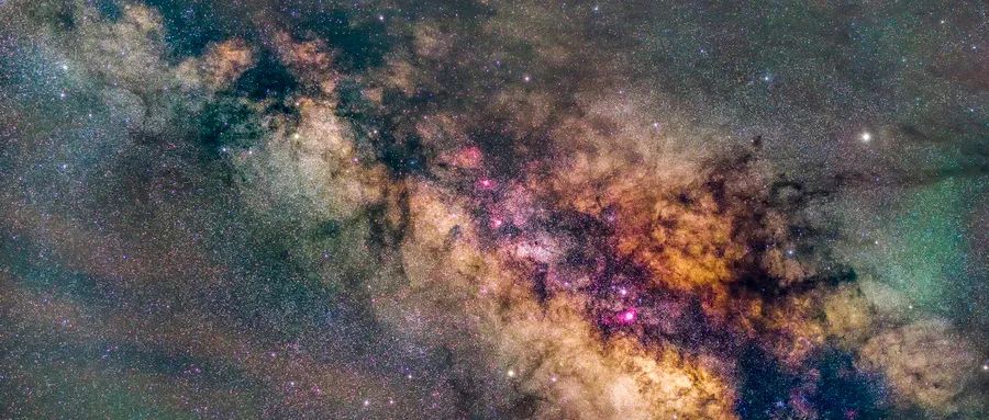 愛是那么地困難，因為你無法允許別人自由存在