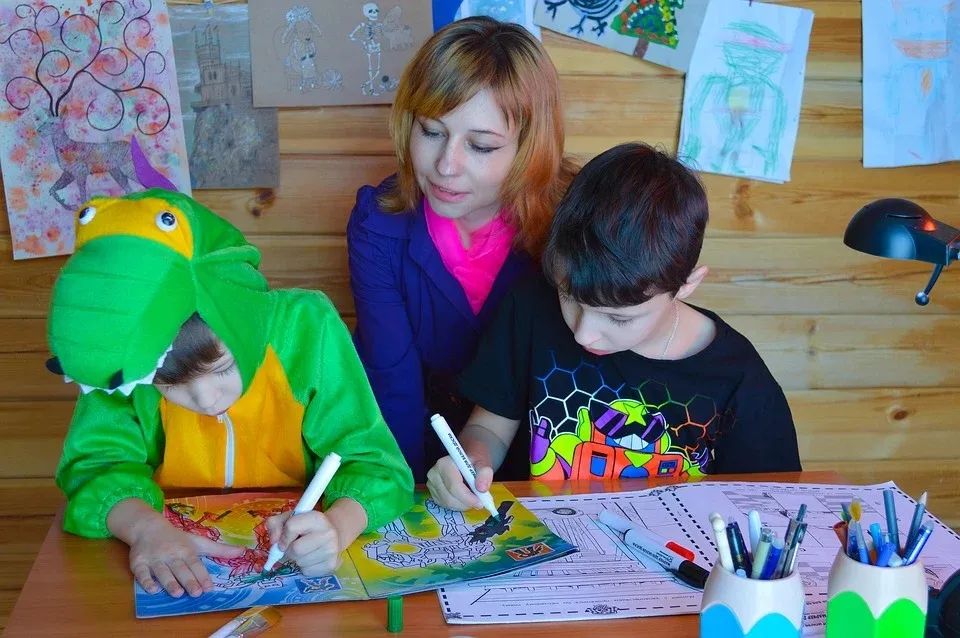 寶寶去幼兒園就哭的心理原因是什么？