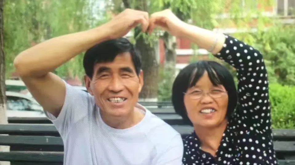 遇見未來的你，當(dāng)你老了你會(huì)依戀誰？