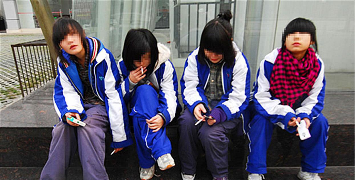 為什么自殺與自殘多發(fā)在青春期的女孩身上？