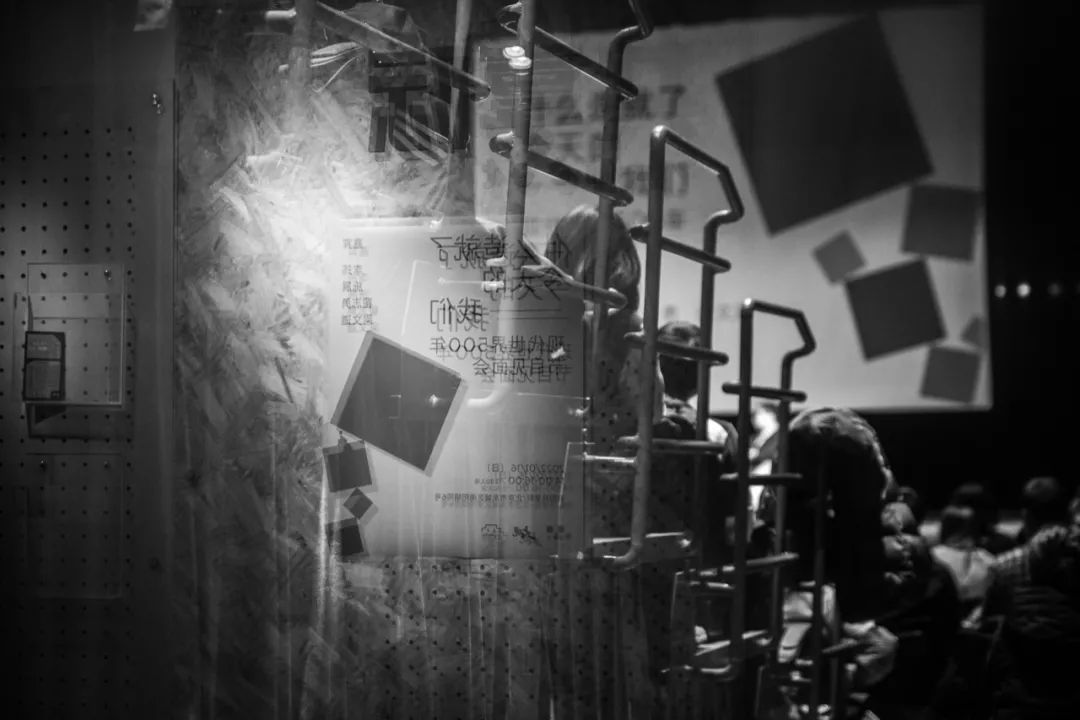 我們?yōu)槭裁匆鲆粰n“販賣焦慮”的節(jié)目？