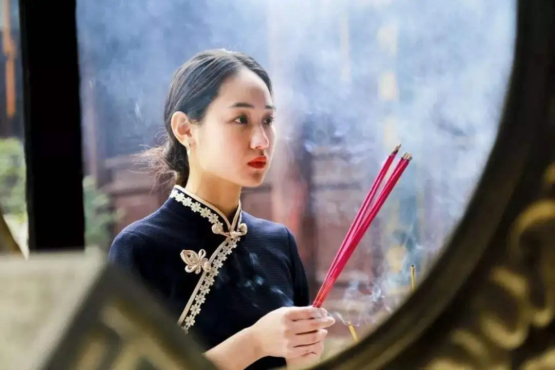 如何把佛學(xué)的見聞覺知用到心理咨詢中？