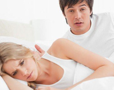 性冷淡的女人有哪些癥狀，應(yīng)該怎么治療改善？