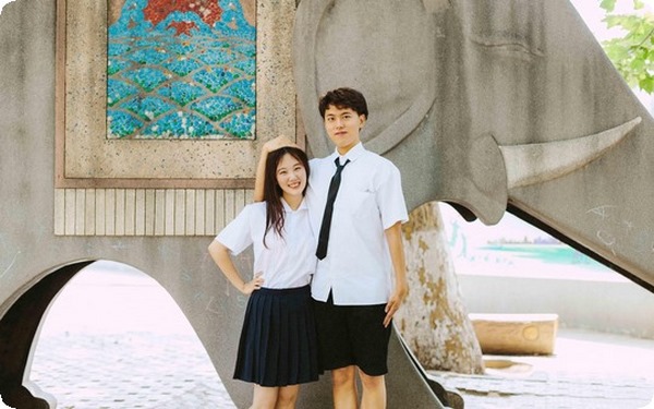 愛上一個(gè)人是什么感覺